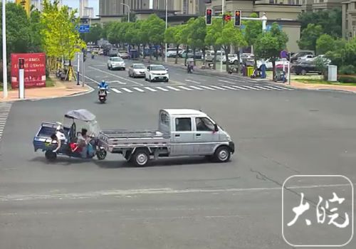 家用機(jī)動(dòng)車備案 合規(guī)上路，安全無憂